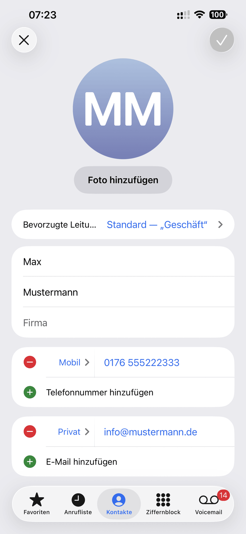 Kontakt in der Kontakte-App bearbeiten mit Mobilnummer und E-Mail-Adresse