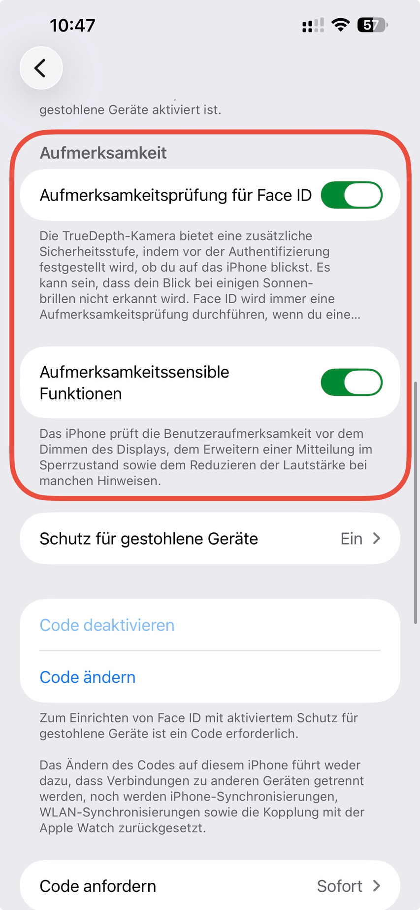 Bereich Aufmerksamkeit mit Aufmerksamkeitsprüfung für Face ID in den iPhone-Einstellungen