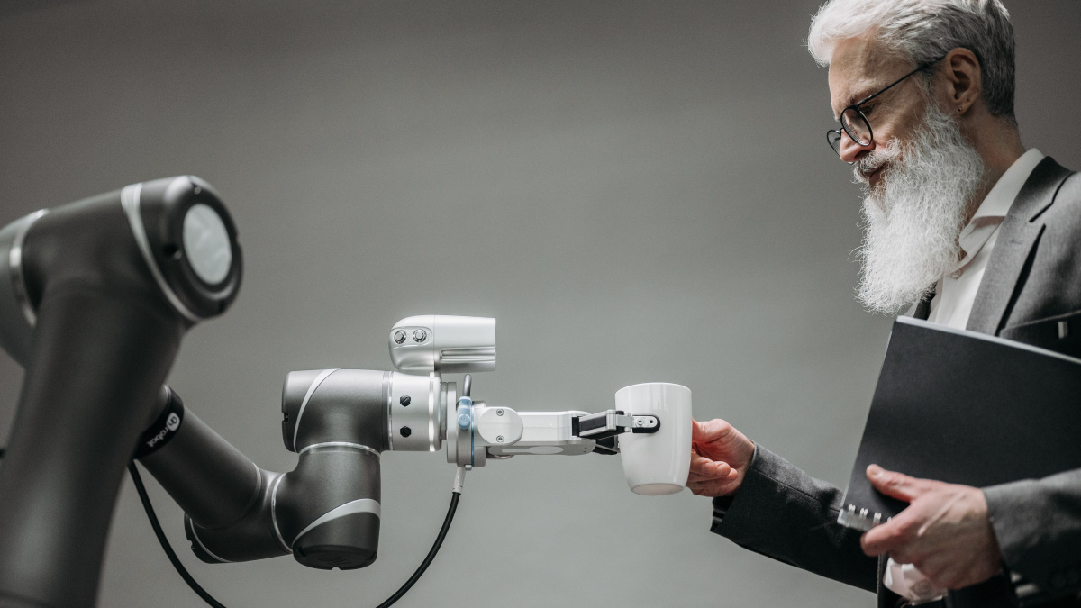 KI-Monitor 2026: Sorge um Arbeitsplatz steigt mit KI-Wissen